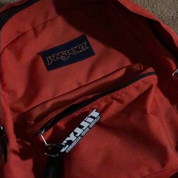 This is a used jansport backpack from tillys - Picture 3 of 6